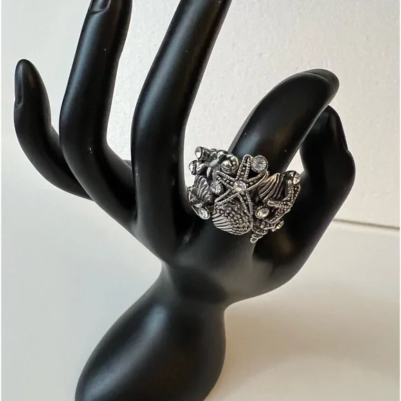 Seashell Beach Motif Silver Tone with rhinestones Ring sz 7 - Picture 2 of 12